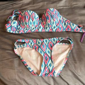 8 Bathing suit tops!